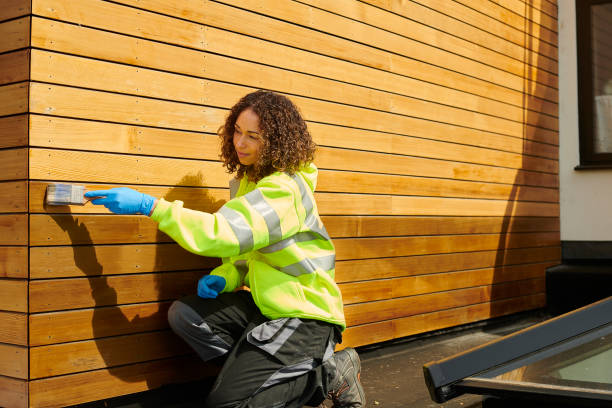 Siding Removal and Disposal in Ellis, KS